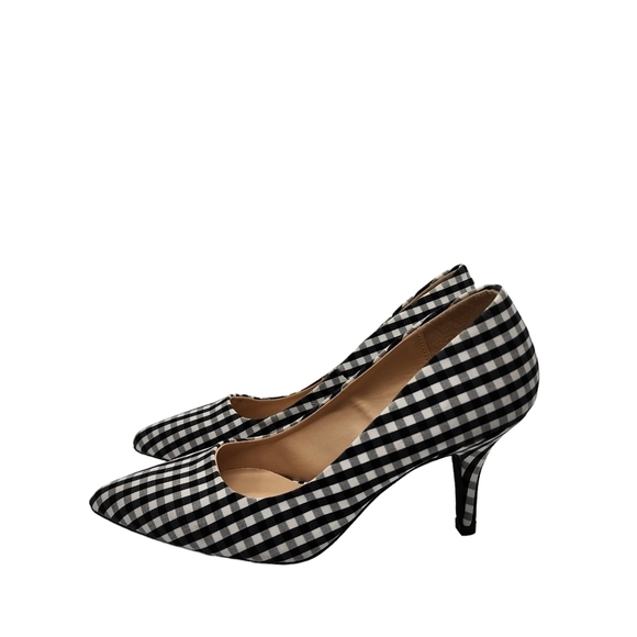 Qupid Women's Pointed Toe Gingham Pumps - 7 - Picture 2 of 8